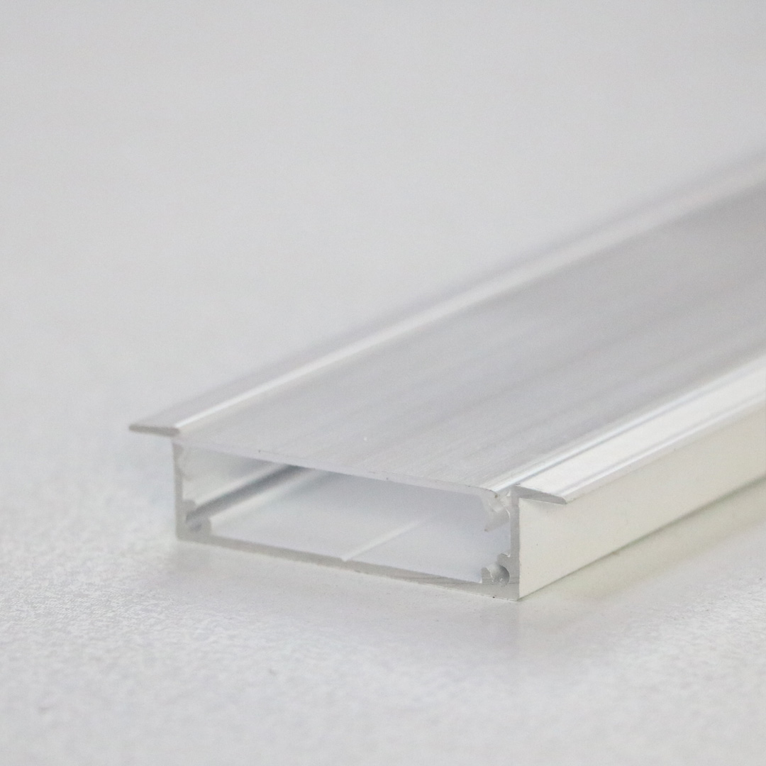 سفید.jpg462025_06_01ض