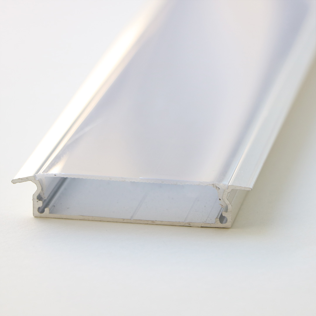 سفید.jpg472025_06_01