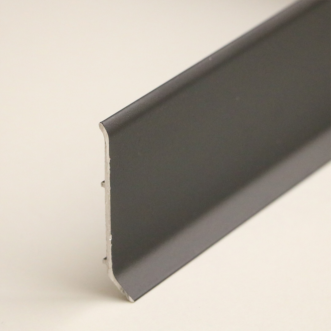 مشکی.jpg502025_06_01